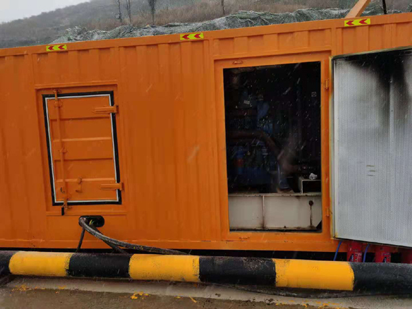 多祥镇发电机出租 柴油发电机组电压低报警怎么办？