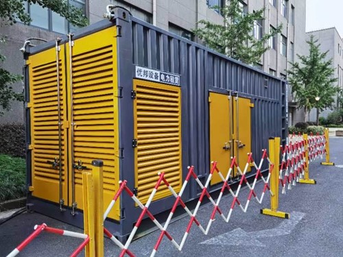 多祥镇如何使用转速表检查发动机的转速？